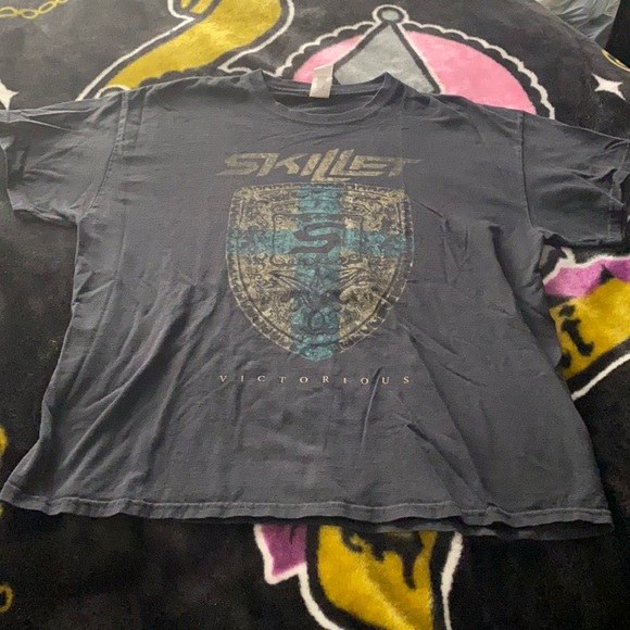 Hot Topic | Shirts | Skillet Shirt 